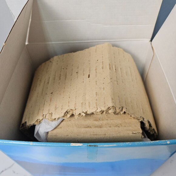 Vintage Colony Handmade and Handcut Crystal Etched Swan Pitcher 44oz - Picture 7 of 13